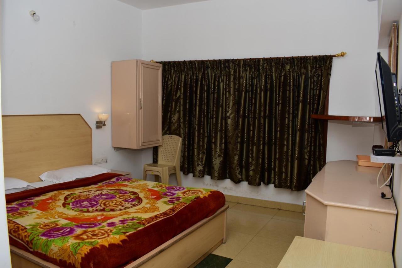 Hotel Ruby International Kodaikanal Bagian luar foto