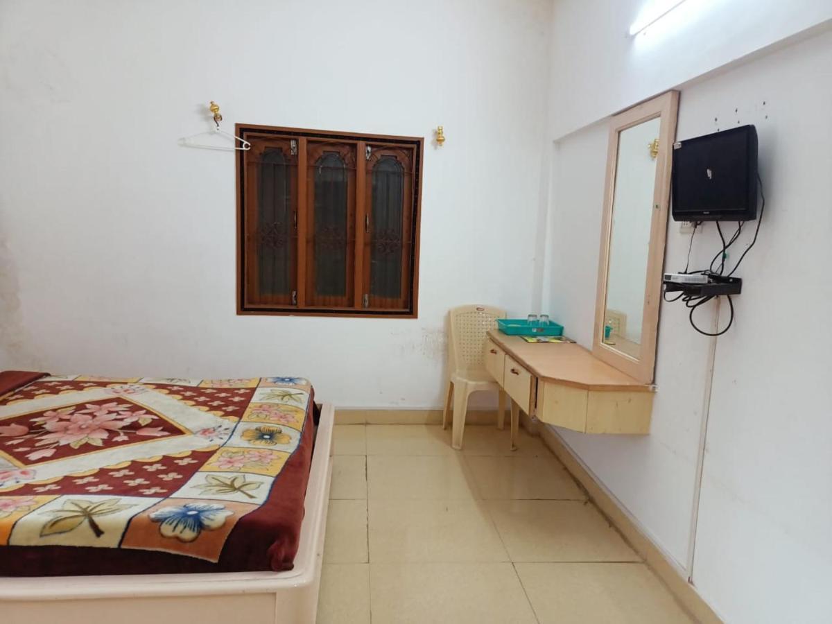 Hotel Ruby International Kodaikanal Bagian luar foto