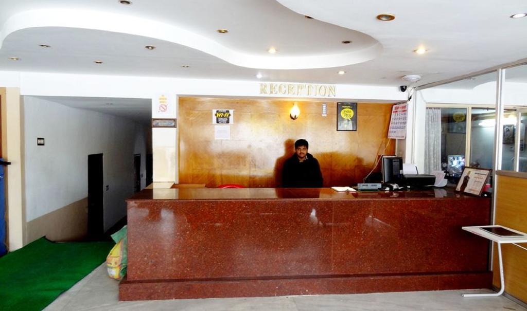 Hotel Ruby International Kodaikanal Bagian luar foto
