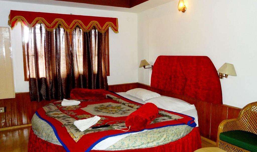 Hotel Ruby International Kodaikanal Ruang foto